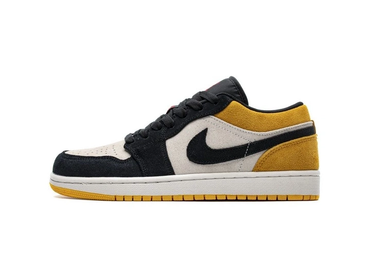 Low Sail Black  Gold 553558-127 1 University Jordan 1025